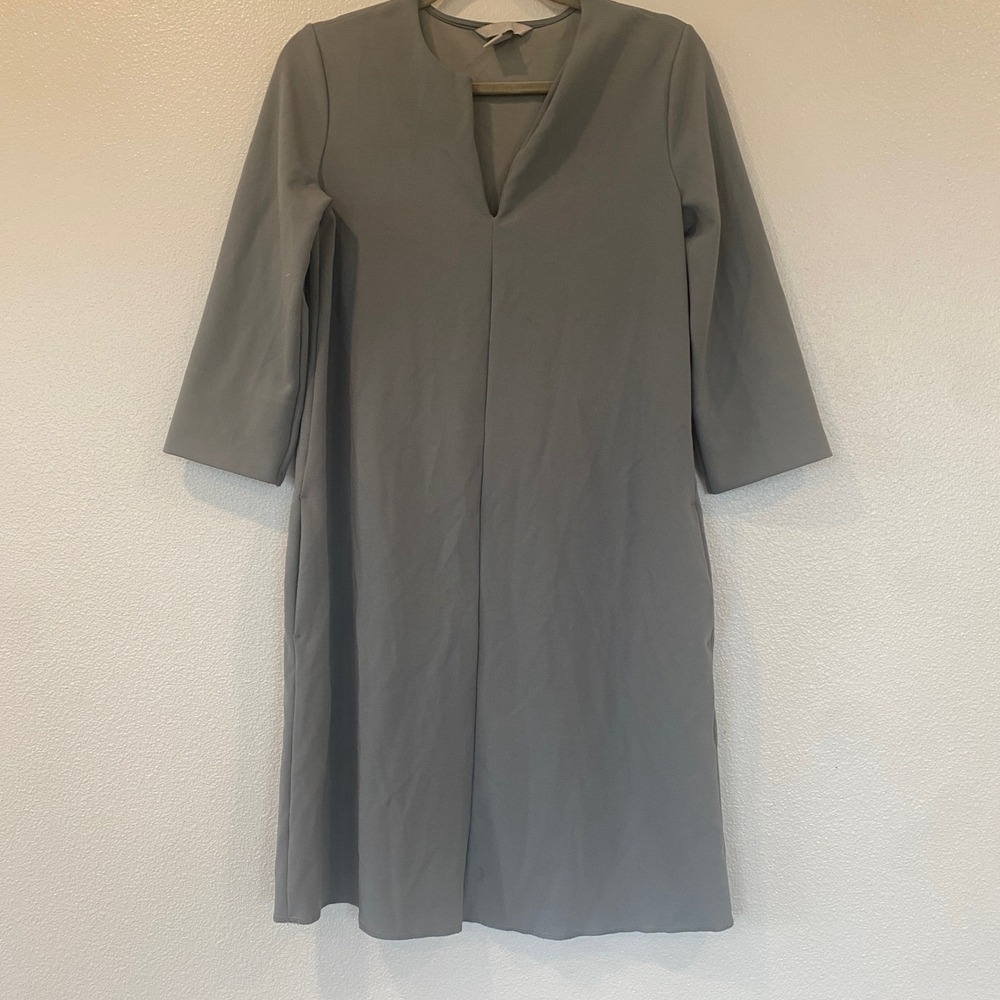 H&M Grey Notched V-Neck 3/4 Sleeve Shift Dress with Pockets Women's Small